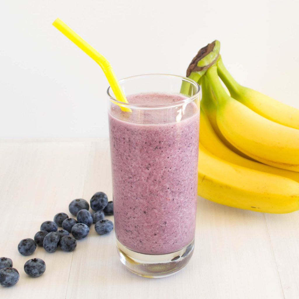 Banana and Blueberry Smoothie